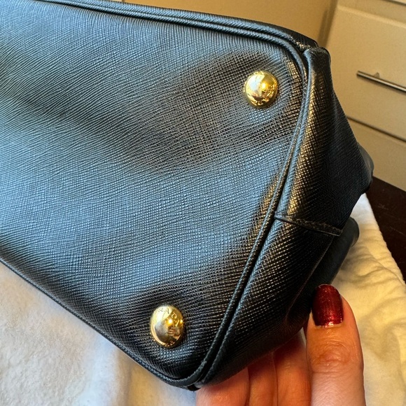 Prada Small Galleria Double Zip Saffiano Leather Bag - Picture 8 of 15